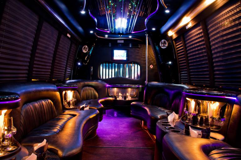 Nashville 22 Passenger Party Bus Interior